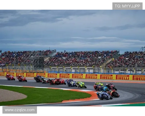 MotoGP赛季最新动态:意大利大奖赛激烈角逐 头名更替引发赛场热议