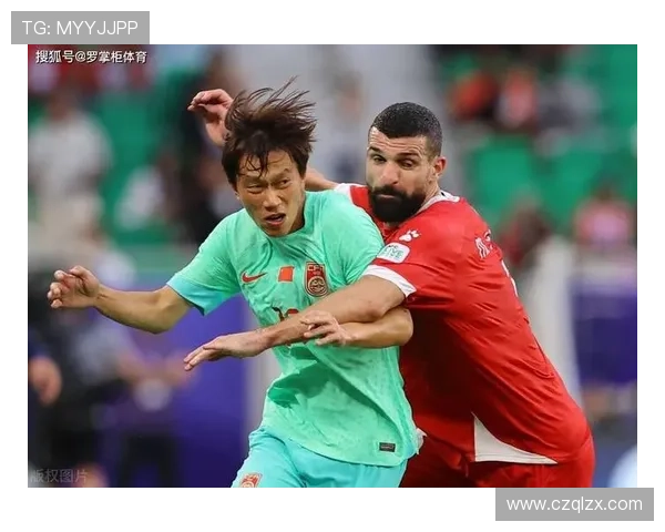 国足新帅亮相开启世预赛冲刺年轻化改革引发全国球迷热议